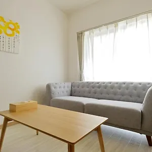 Apartment Box House, Osaka